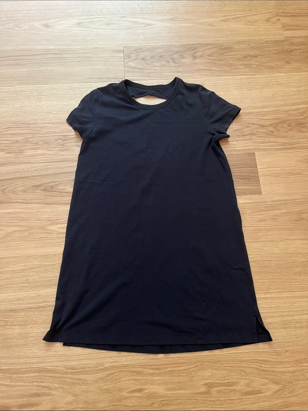 Lululemon Women’s Day Tripper Black Short Sleeve T-Shirt Dress size S/M